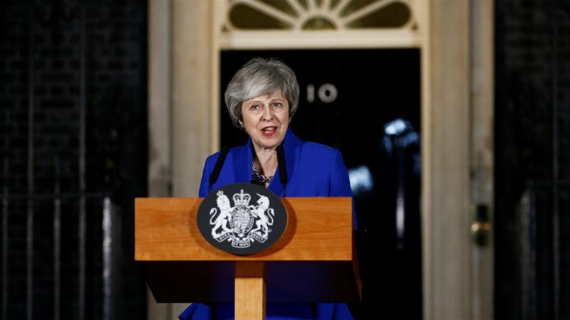 Theresa May pide prórroga de tres meses para el Brexit