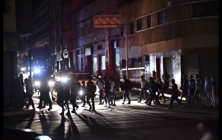 Venezuela pasa por el apagón masivo más grande de la historia