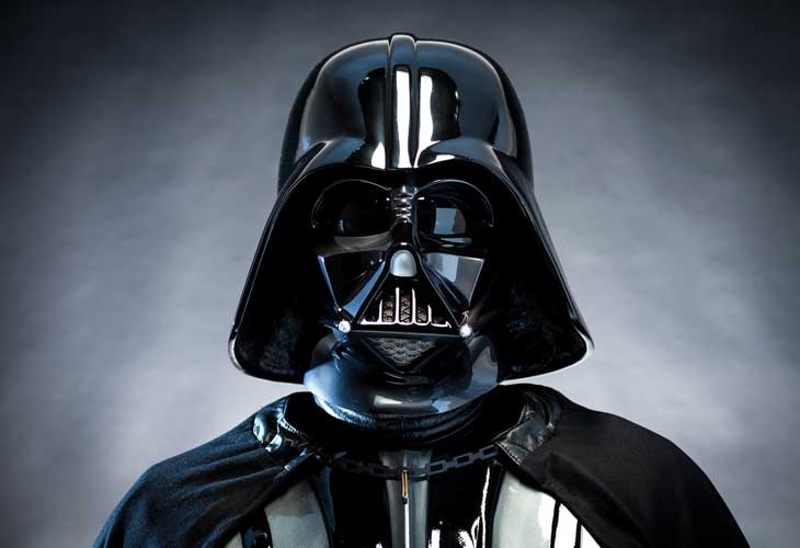 Ponen en subasta disfraz de “Darth Vader”
