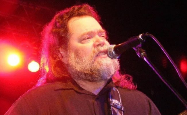 Muere Roky Erickson, pionero de la psicodelia y líder de 13th Floor Elevators