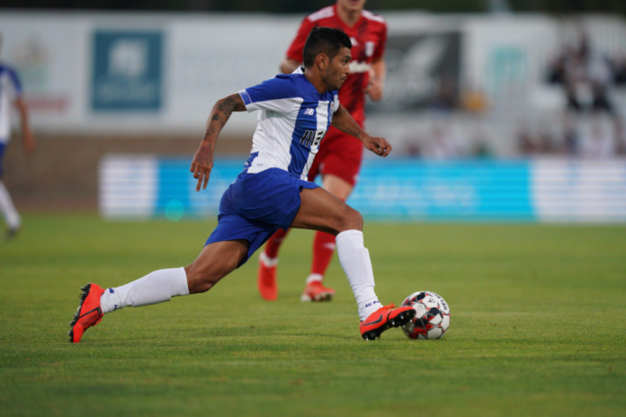 “Tecatito” Corona participa en triunfo del Porto en pretemporada