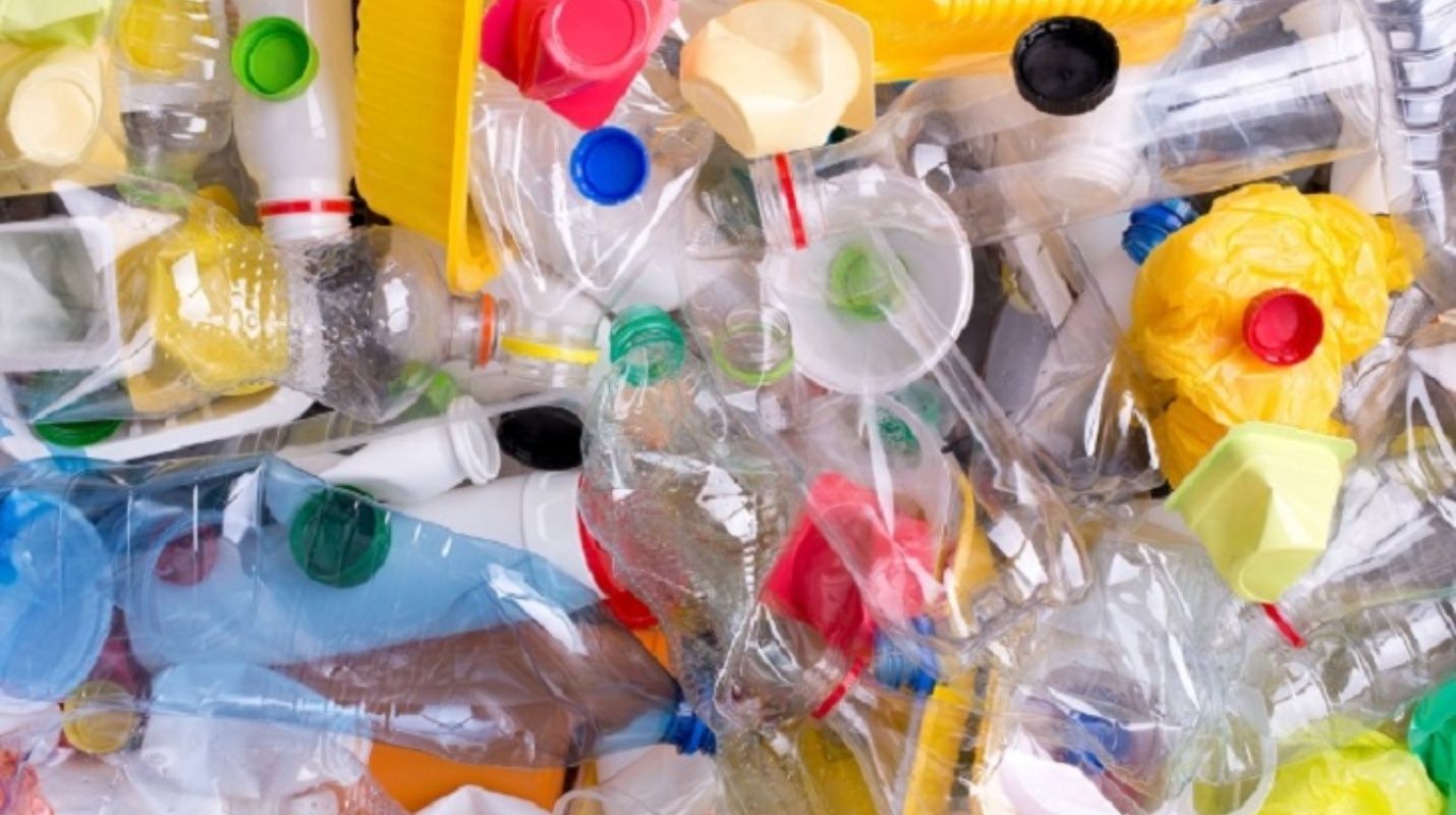 Querétaro prohíbe el uso de plástico y unicel