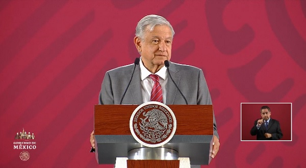 Avanza proyecto de compra de estadios de béisbol: López Obrador