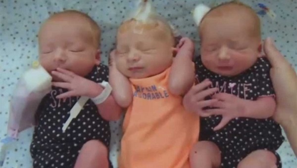 Mujer visitó al médico por problemas renales; dio a luz a tres bebés