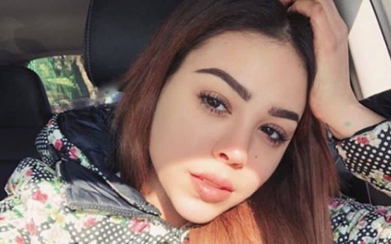 Danna Paola se queda en España por Coronavirus