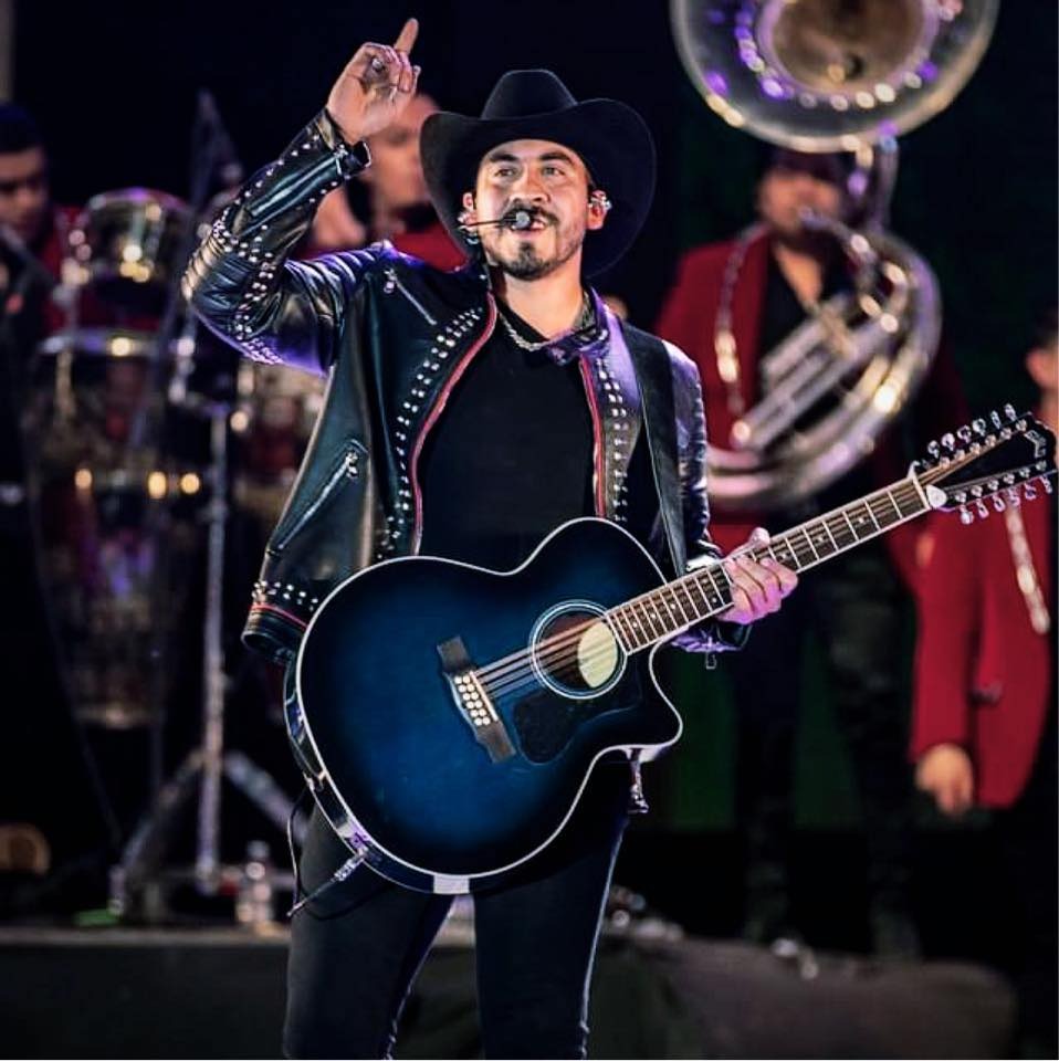 ¿Armando Ramos, de calibre 50, dejara el grupo para ser solista?